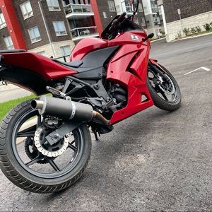 Meet your Posher, Daneelo